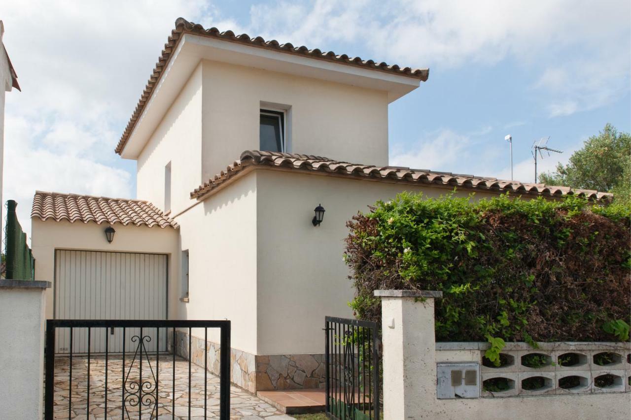 Lluna L'Escala Exterior foto